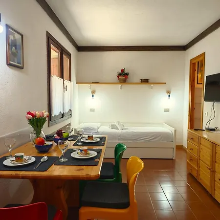 Hostdomus - Abete 2 *