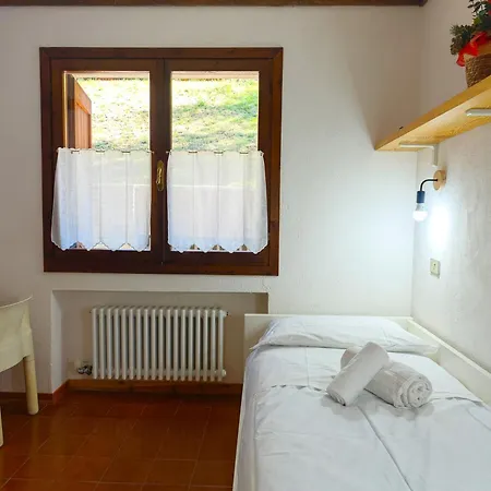 Hostdomus - Abete 2 * Grangesises